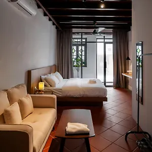  Guest house Heritage By Aayu - 10 Mins Walk To Armenian St