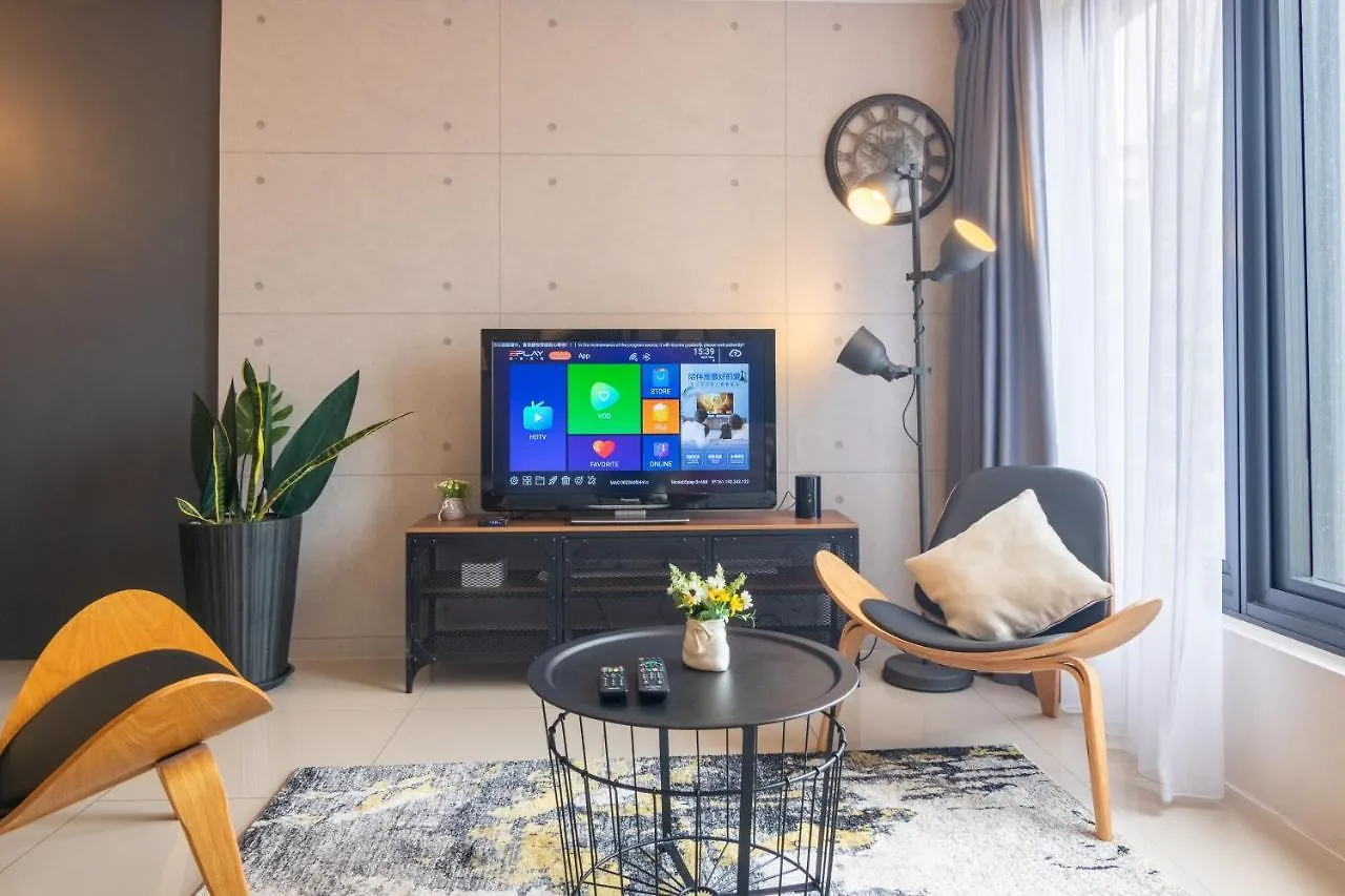 Georgetown Tropicana 218 By Airlevate Suites Джорджтаун